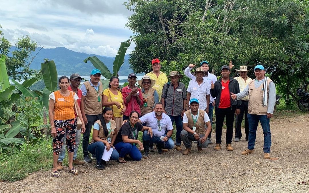 111 familias se comprometen a la conservación de 990 hectáreas de bosque